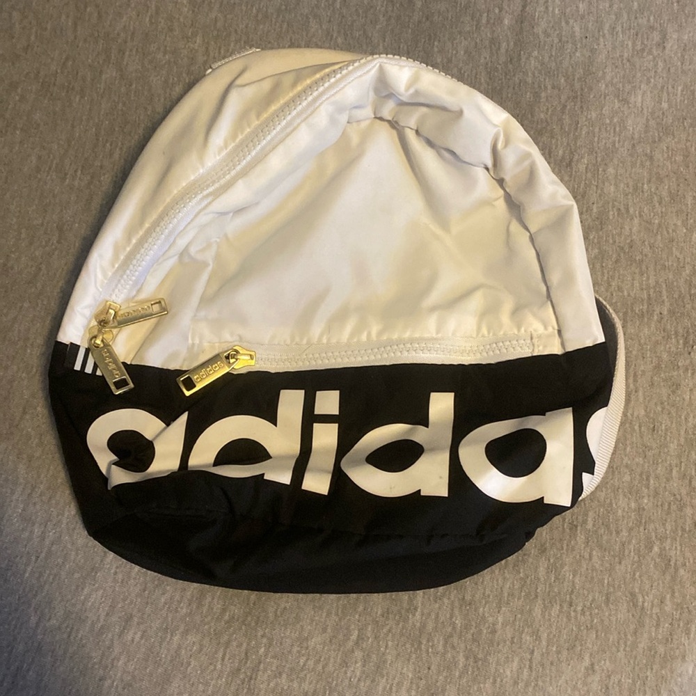 Mini adidas back pack